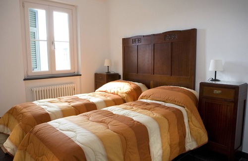 Temossi Apartment | House surrounded by greenery ideal for a quiet and relaxing vacation