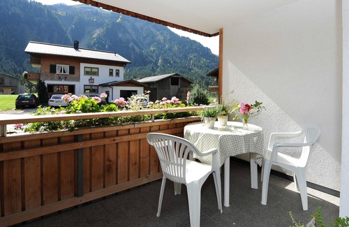 Schoppernau Apartment | House Theresia - Apartment 1