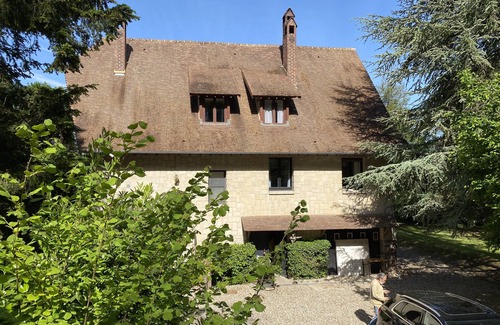 Connelles Villa | House to rent for 6-12 people in Vaudreuil-27-Louviers-Gaillon- Andé-Rouen