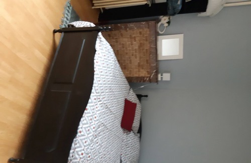 Troyes House | house to share 15 minute walk from downtown Troyes.