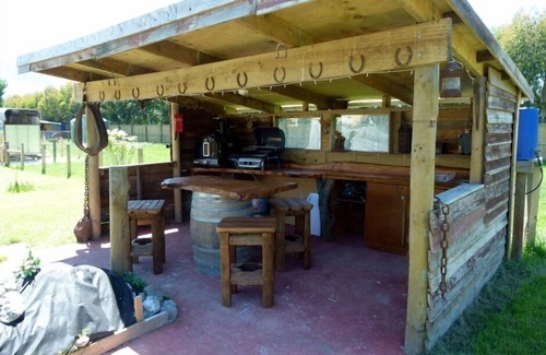 Kaikoura Bed & Breakfast | House Truck - Wacky Stays - six UNIQUE rentals in Kaikoura