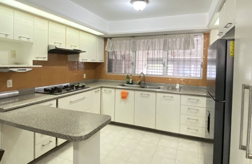 Ferrocarrilera House | HOUSE TWO STREETS FROM THE MALECON HEATED POOL
