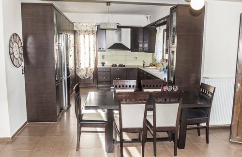 Sivas House | House Veggera - private swimming pool