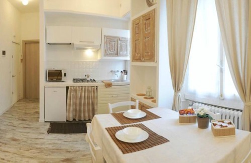 Calvairate Apartment | House Velino charming apartment 15 minutes from the Duomo