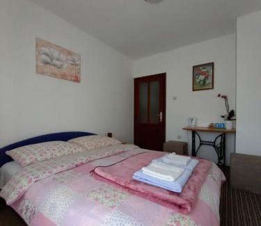 Vrhovine House | House Veljko