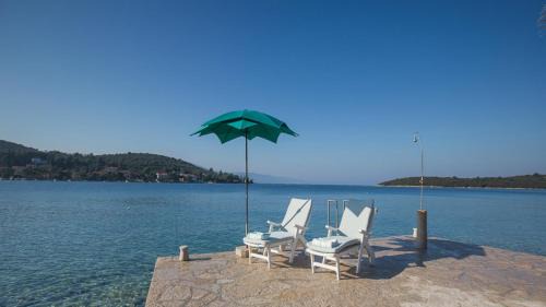 Loviste House | House Victoria