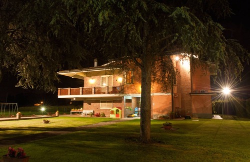 Altopascio Apartment | house/villa - Altopascio