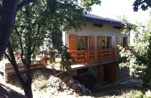 Egat Ski Chalet | house /villa - Egat