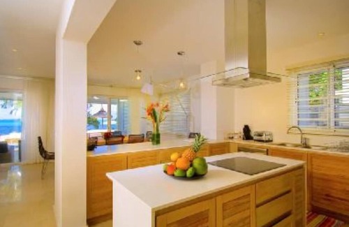 Roches Noires Villa | House/Villa - ROCHES NOIRES