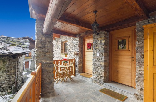 La Salle Ski Chalet | House Villarisso Chalet de Charme Eleganza e comfort nelle Alpi