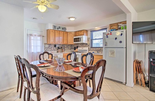 Bellmawr House | House w/Pellet Smoker & Grill, 1 Mi to Lake!