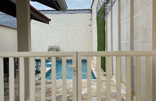 Jardim Neptunia House | HOUSE W/POOL BERTIOGA INDAIA