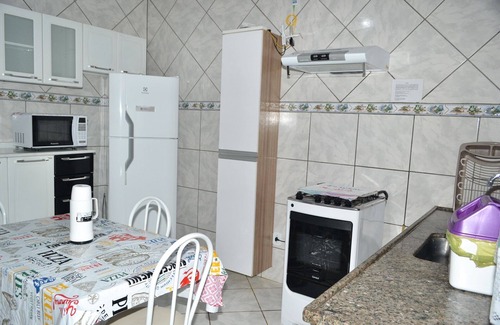 Olimpia House | HOUSE W/POOL HEAT. SOLAR, AIR COND, WIFI AND TV WITH NETFLIX! SLEEPS 13 PEOPLE