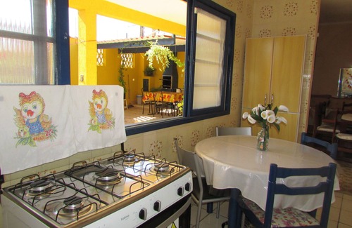 Balneario Gaivotas House | House w/Pool - Large and airy on Seagull Beach - 300 meters from the beach.