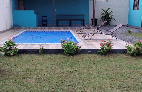 Alto Paraiso de Goias Ski Chalet | House with pool