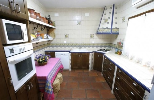 Puebla de Don Rodrigo House | House with 4 double rooms with bathroom each. In the surroundings of Cabañeros.