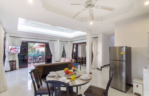 Karon House | House with 3 bedrooms and amazing sunset view of the sea near the Karon Beach