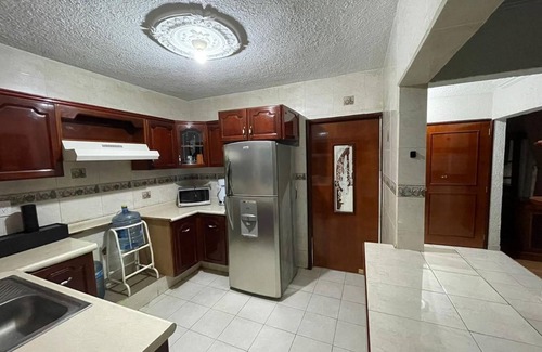 Uruapan House | House with 4 bedrooms for 8 people, with terrace