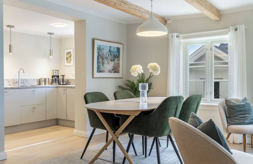 Arendal House | House with 4 Bedrooms – Near Arendal City with Private Parking for 1 car