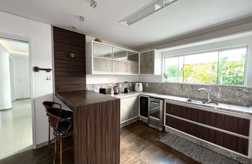 Morro das Pedras House | House with 4 suites and A/C - Gated community, sea front, exclusive beach access