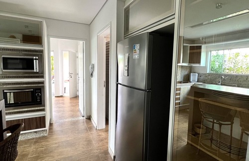 Morro das Pedras House | House with 4 suites and A/C - Gated community, sea front, exclusive beach access