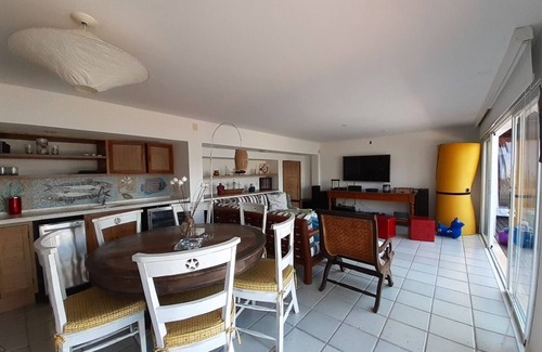 Mombaca House | House with 5 bedrooms (4 suites) in Angra dos reis