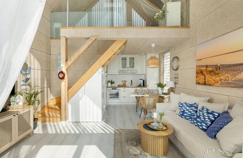 Wrzosowo House | House with a huge terrace and a whirlpool bathtub
