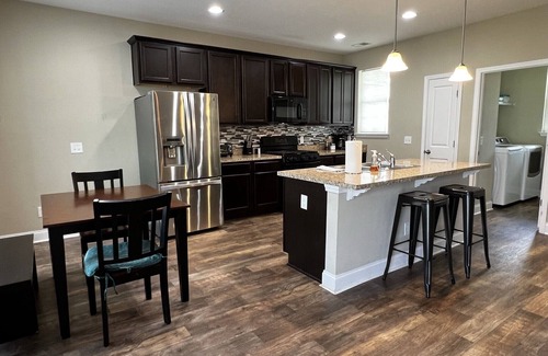 Bluffton House | House with a view/sleep upto 6 Guest, pets welcome