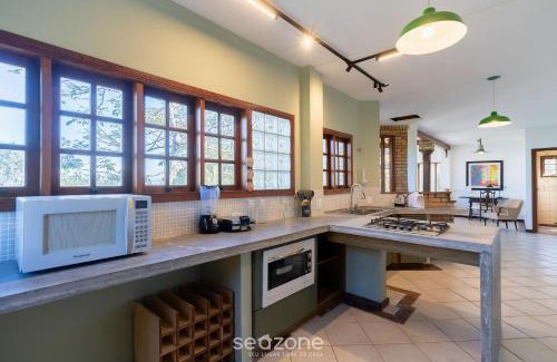 Sambaqui House | House with BBQ 550m from the Beach GSS0488