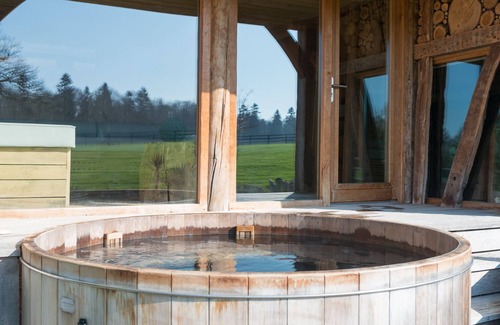 Tordouet House | House with character and atypical charm in a large park in Tordouet, Normandy