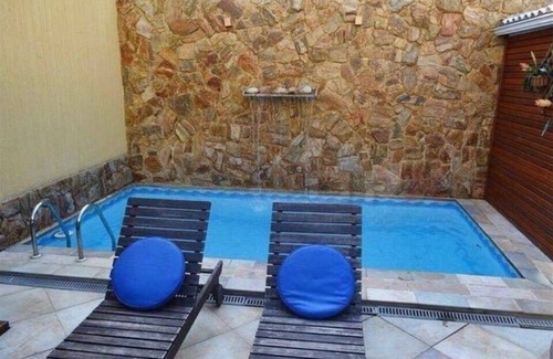 Vargem Pequena House | House with comfort, pool and waterfall and nature