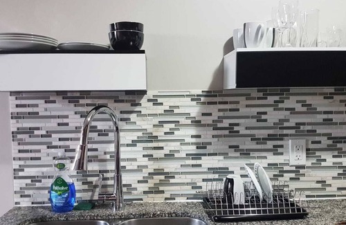 Brampton House | House with fast Wi-Fi 1Gbps/Workspace- 3bd+3bath GTA