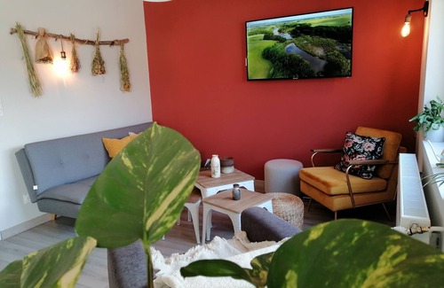 Bethune House | House with garage, terrace, not overlooked, close to all amenities.