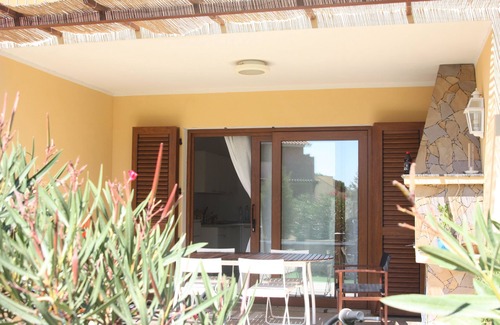 Porto Pino House | House with garden 300 mt from the beautiful sea