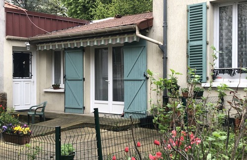 Thiais House | HOUSE WITH GARDEN 20 minutes from the center of Paris