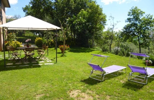 Vescovado Apartment | House with garden in the middle of etruscan hills