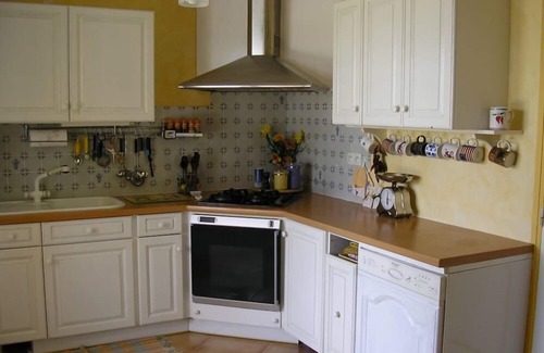 Burgaronne House | House with garden, orchard and private pool