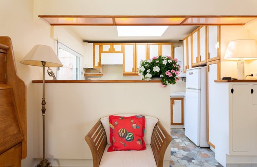 California - Pezou House | House with garden over the bay of Cannes