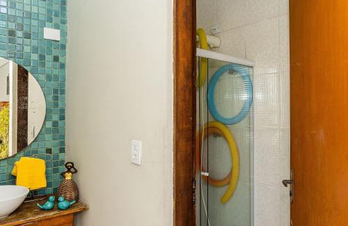 Indaia House | House with gourmet area and pool on Indaiá beach