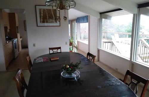 Edgemoor House | House with great view near Fairhaven Bellingham