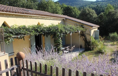 Lasalle House | House with heated pool in the Val d´Emeraude
