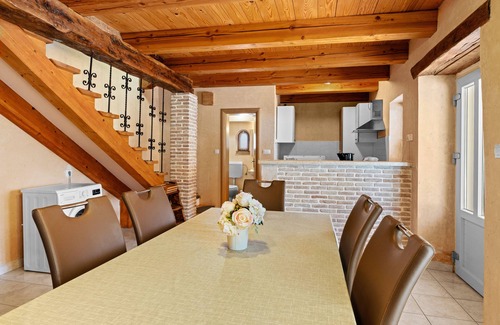 Kavran House | House With Hot tub near the Sea