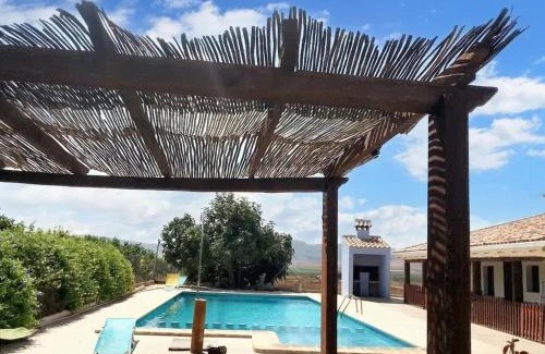Caravaca de la Cruz House | House with Jacuzzi and Mountain Views in Noguericas