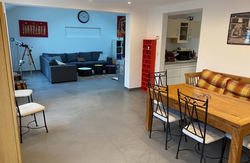 Gonneville-sur-Mer House | House with jacuzzi in quiet area for up to 10 people