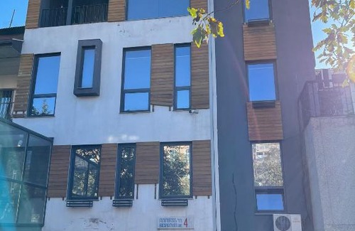 Arabkir House | House with Office in Yerevan Center Baghramyan 45
