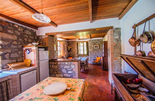 Villa Collemandina House | House with private pool at 2,8 km from Castiglione di Garfagnana. Panoramic view