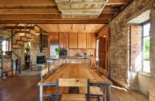 Seixas House | House with pool in Caminha