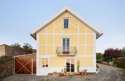 Seixas House | House with pool in Caminha