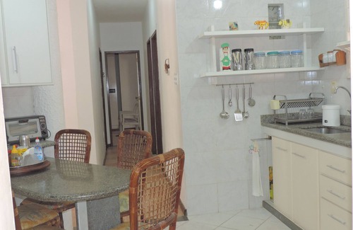 Flamengo House | House with pool, 100m from the beach, in a gated community! ideal for families!
