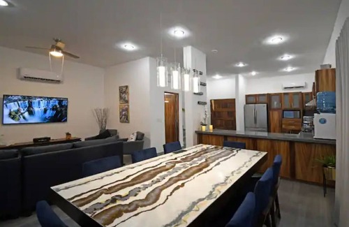 La Paz House | House with pool, close to the Malecon & Beaches